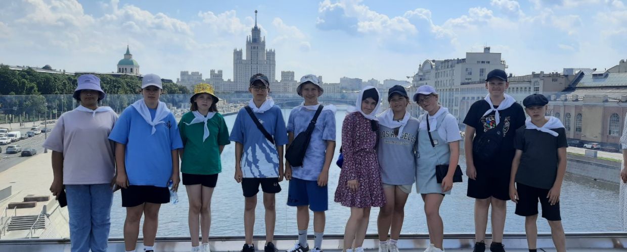 Школьники Правдинского округа посетили Москву в рамках программы «Мы – россияне»