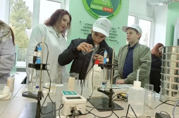 Профориентация на предприятии Залесский фермер
